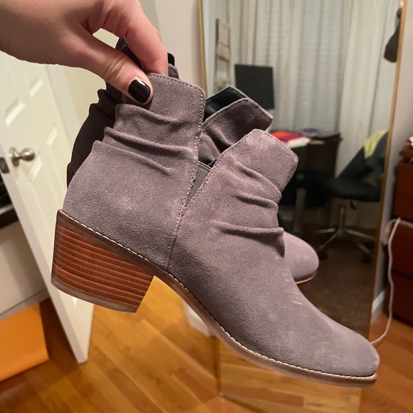 Cole Haan Booties Size 6.5 Never Worn - Picture 5 of 6